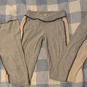Urban Outfitters Gray and Black Patterned Leggings